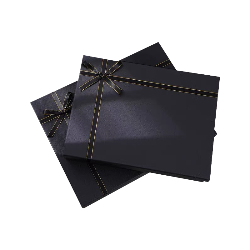 Aangepaste merklogo zwarte papieren dozen voor kleding Vakantie geschenkdoos Geschenkverpakking met lint
